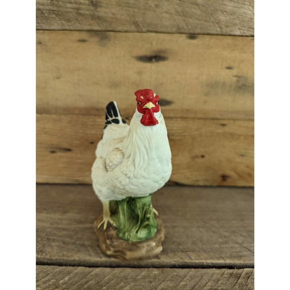 Vintage Porcelain Chicken Figurine / Made in Taiwan - Picture 3 of 7